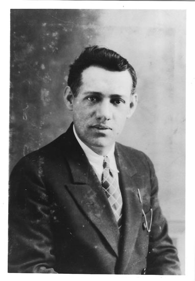 KellyHarrell1927_28